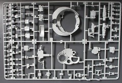 Amusing Hobby 1/35th Scale T-90A MBT – Parts Tree M from Kit No. 35A050