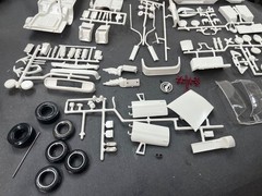 AMT T273 1958 Chevy Impala Hardtop Vintage Car Model KIT 1/25 McM
