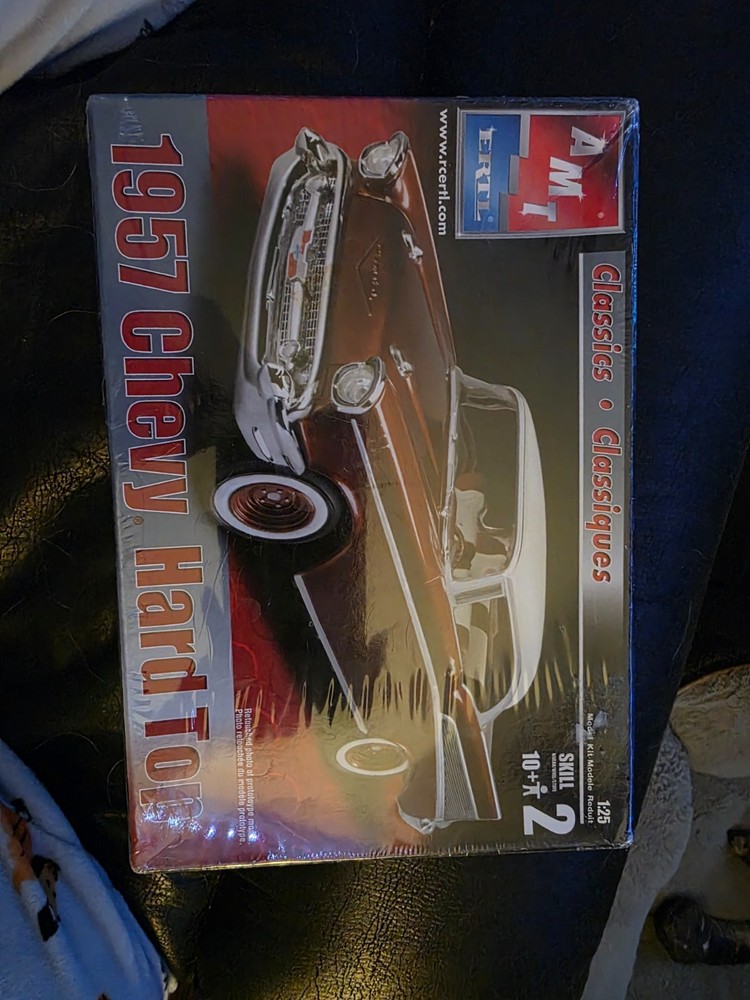 1957 Chevy Hard Top by AMT ERTL model car kit 1/25 scale NEW SEALED BOX