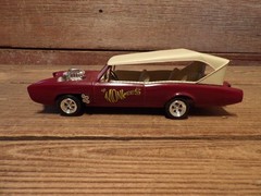 Vintage THE MONKEES Mobile Car MODEL KIT – Junkyard Parts!