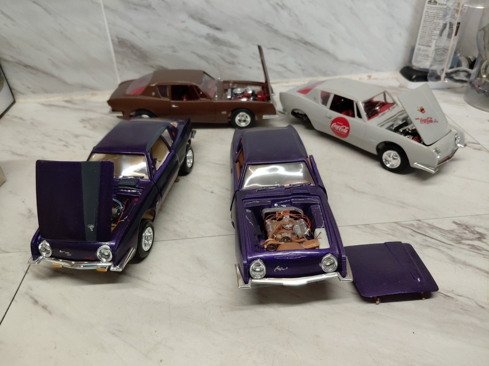 Model Junkyard/parts Plastic ,Nice Custom Car Lot Of 4 Custom Avanti Model