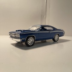 1971 Plymouth Duster 340 Six Pack 1/25 built model car
