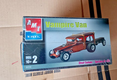 AMT/Ertl Vampire Van 1/25 scale Factory Sealed long out of production