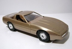 Vintage Ertl AMT 1986 Gold Chevrolet Corvette Dealership Promo