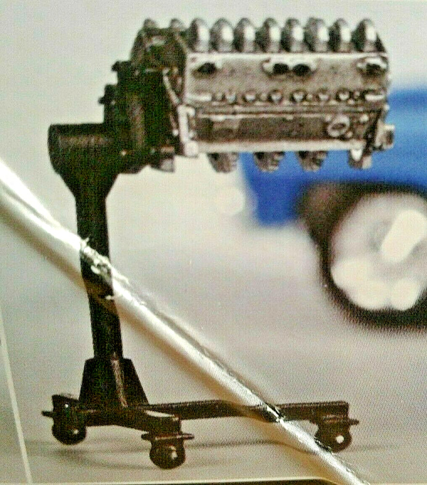 AMT ’66 NOVA DISPLAY ENGINE STAND WITH ENGINE….PERFECT FOR DIORAMA