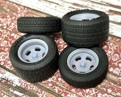 1/24 Scale: 15-inch “Five 5 Slot Mags” Resin Wheels W/ Wide Rear Tires