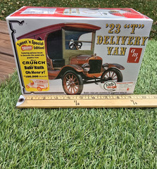 AMT ’23 T Delivery Van Sweet N Special Kit # AMT860/12 New Factory Sealed 1:25