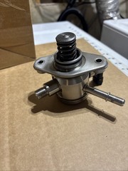 High Pressure Fuel Pump for Buick Lacrosse 2010-2016, for Regal & Verano,