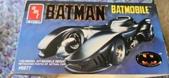 1989 AMT Ertl Batman Batmobile Black 1:25 Scale Model #6877 Kit TM & DC Comics
