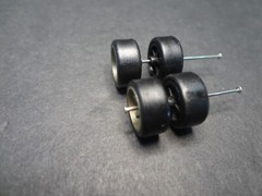 Hot Wheels original Real Riders 5 Spoke Modern Same S Tire/Wheel Set 4 1 vehicle