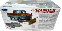 Moebius 1972 Ford F-250 Ranger XLT 4X4 Pickup w/Snow Plow Model 1/25 Sealed 2568