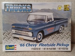Revell 1966 Chevy Fleetside Pickup Plastic Model Kit 1/24 Scale