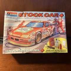 MONOGRAM 2914 #57 Heinz Pontiac Grand Prix Stock Car+ 1:24 1990 Not Assembled