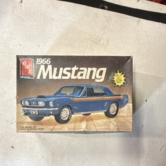 Vintage AMT/Ertl 1966 Ford Mustang 3-in-1 Model Kit 1/25 Scale Unbuilt