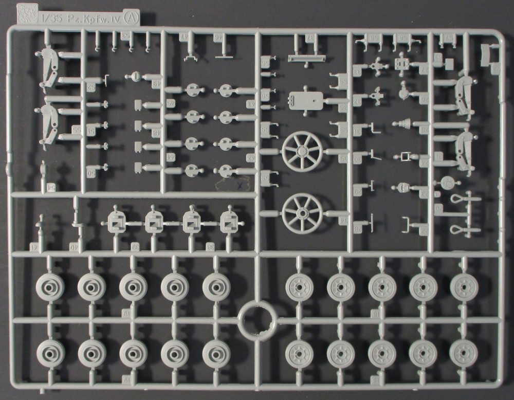 Dragon 1/35 Scale German SdKfz 164 Nashorn – Parts Tree A from Kit No. 6459