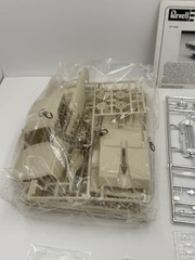 1969 Dodge Dart GTS 1:25 Scale Model Kit Revell