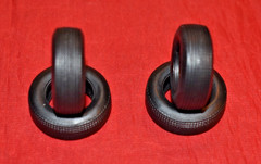 AMT Wide Black Wall Tires 1/25