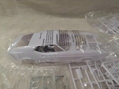 Revell 1971 Ford Mustang Mach 1 – 007 James Bond 1/25 Scale Model Kit 14555 NOB