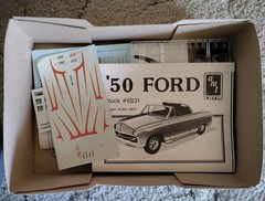 AMT 1950 Ford Convertible Customizing Series 1:25 Kit #6831 Complete