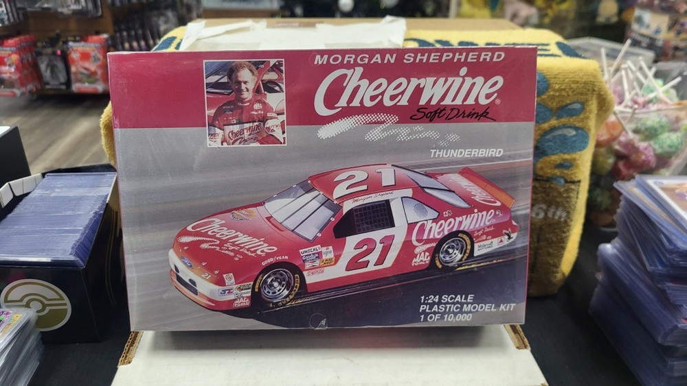 NIB 1994 MORGAN SHEPHERD CHEERWINE THUNDERBIRD #21 NASCAR 1/24 REVELL MODEL KIT