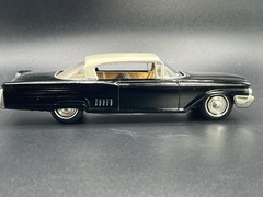 built AMT 1:25 Scale 1960 Mercury Park Lane annual kit Not a promo RARE