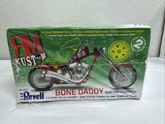 Revell RM Kustom BONE DADDY Chopper 85-7317 & Monogram Dale Earnhardt Model Kits