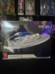 USS RELIANT NCC-1864 “STAR TREK II” 1/537 SCALE AMT AMT1457 Model Kit Sealed New