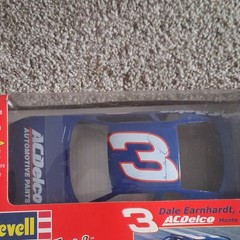 Revell Pro Finish Dale Earnhardt Jr #3 ACDelco Monte Carlo 1:64 Model Kit
