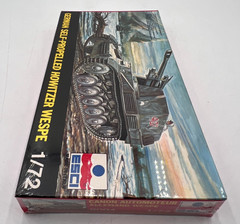Vintage ESCI German Self-Propelled Howitzer Wespe 1/72 WWII Model Kit #8004