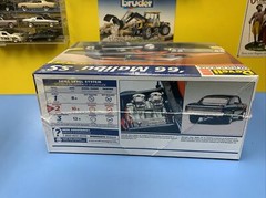VINTAGE REVELL 66 MALIBU SS 85-2219 MODEL KIT 1/25 NEW SEALED