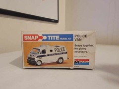 *Rare / Vintage* Monogram Snap Tite Police Van Built Model Kit “Junkyard”