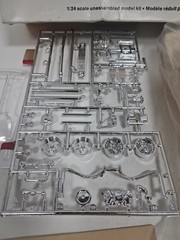 Monogram 1/24 – 1969 CAMARO Z-28 – Model Kit – 2220 – New in Box – 1977
