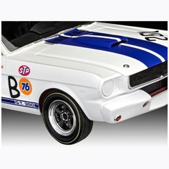 Revell #7716 1/24 1965 Shelby GT 350 R