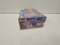 Vintage Revell Ed Big Daddy Roth Rat Fink Model Kit Sealed NIB