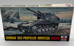 ESCI 8004 Sd.Kfz.124 Wespe German Self-Propelled Howitzer WWII 1:72 Model Kit