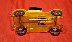 AMT 32 Ford Roadster Junkyard Car 1/25