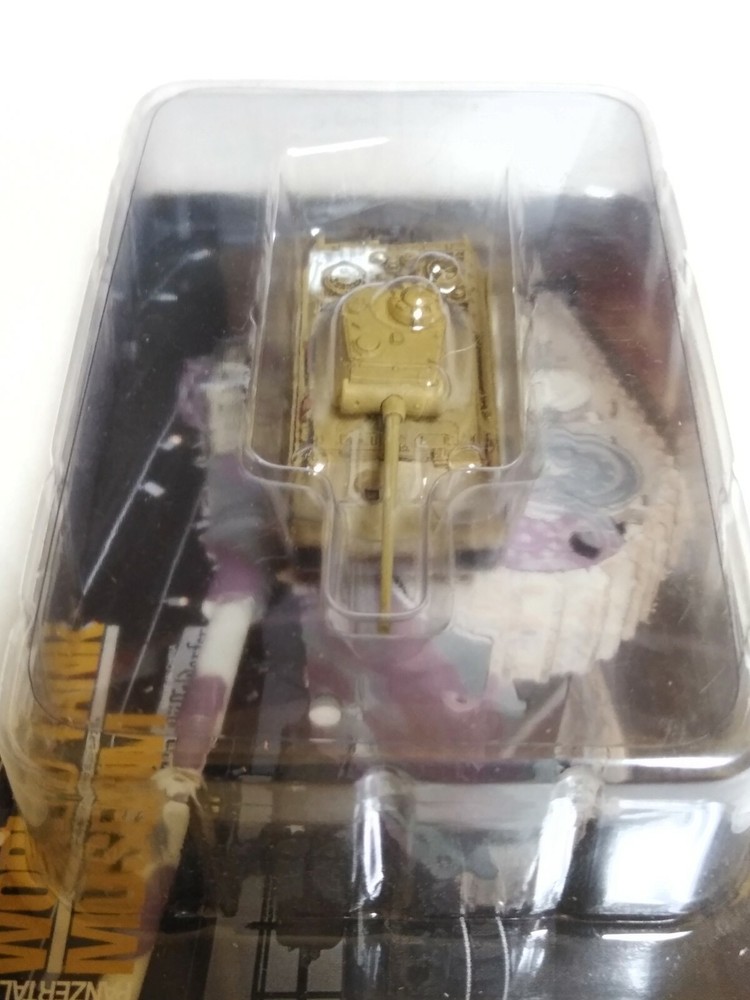 Takara 1/144 World Tank Museum 7. German Panzer V Ausf. D In dark yellow. (#124)