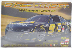 Salvinos JR Models “NAPA Gold” Chase Elliot 2024 Camaro ZL1 Nascar 1/24 Car Kit
