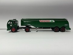 Atlantis White-Fruehauf Gasoline Truck – Sinclair Dino 1:48 Scale (Built Model)