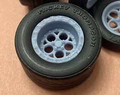 Resin 17/15 Scale in. “Weld Magnum III” Drag Wheels W/ Cheater Slicks 1/24,1/25