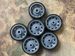 Resin 1/24 Scale: 32-inch “Oval Hole Alcoa”Semi Truck Wheels W/Low Profile Tires