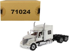 Diecast Masters 71024 International LoneStar Sleeper Cab Truck White 1/50