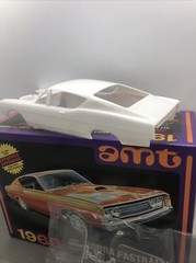 WHT 69 Ford Torino Fastback Hard BODY Slot Car? UNBUILT 1:25 AMT LBR Model Parts
