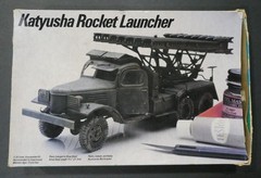 1:35 TESTORS ITALERI 784 : RUSSIAN KATYUSHA ROCKET LAUNCHER