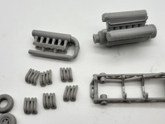 Mini V12 Pulling Tractor 1/25 Scale Resin Model Kit