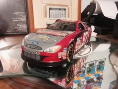 NASCAR Built Plastic Model Car Kit Number 97 Kurt Busch Ford Taurus