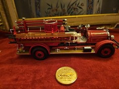 Signature Models 1:24 Model Fire Engine: 1927 SEAGRAVE Dover Plains–