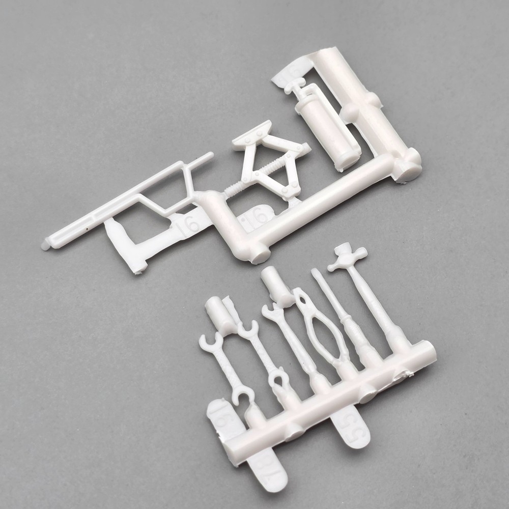 AMT 1/25 1953 Ford Pickup Truck Parts Kitbash Tools Jack Extinguisher Diorama