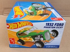 AMT Hot Wheels 1932 Ford Phantom Vicky Opened All Parts Sealed 1:25 Kit #1313