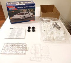 Monogram 1995 Lamborghini Countach Model Sports Car Kit